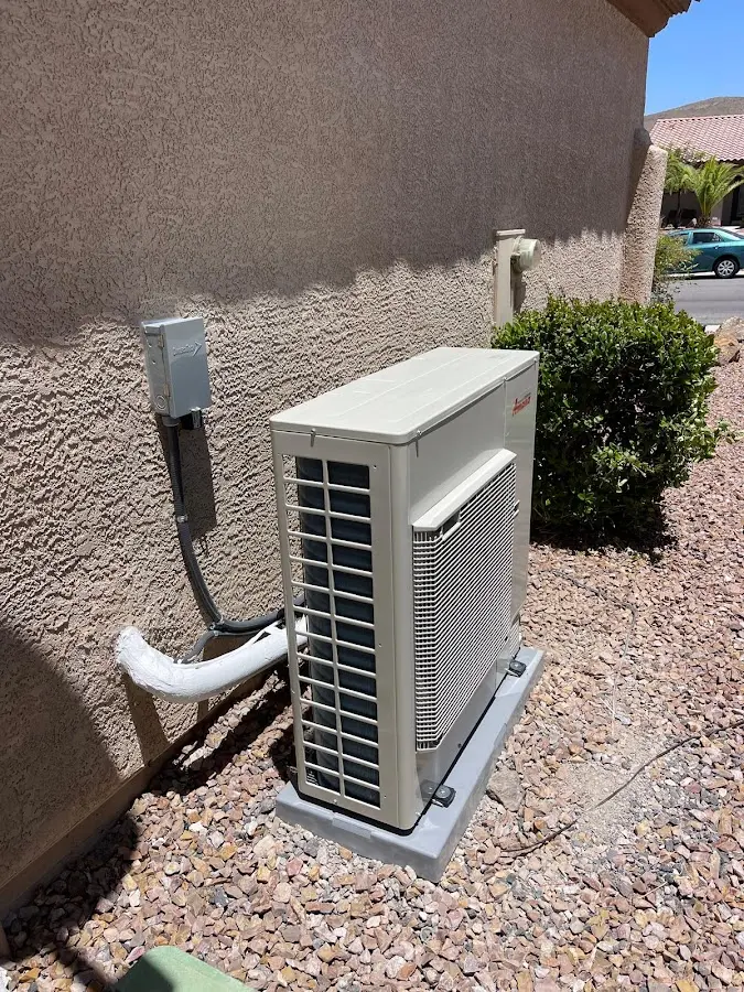Residential air conditioning condenser unit in Jamul